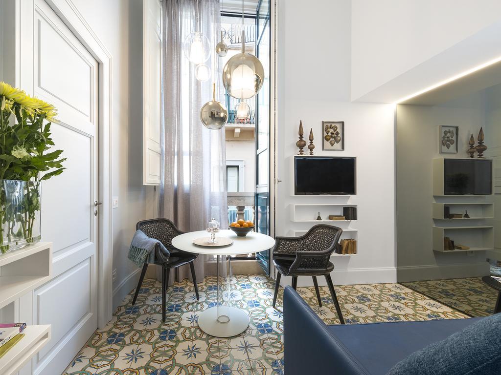 Varo Apartment Таорміна Екстер'єр фото